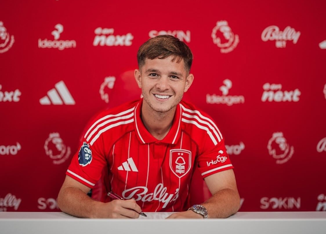 Tiểu sử cầu thủ James McAtee tiền vệ của CLB Nottingham Forest