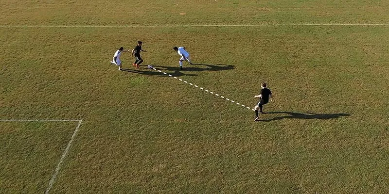 Kỹ thuật giữ bóng